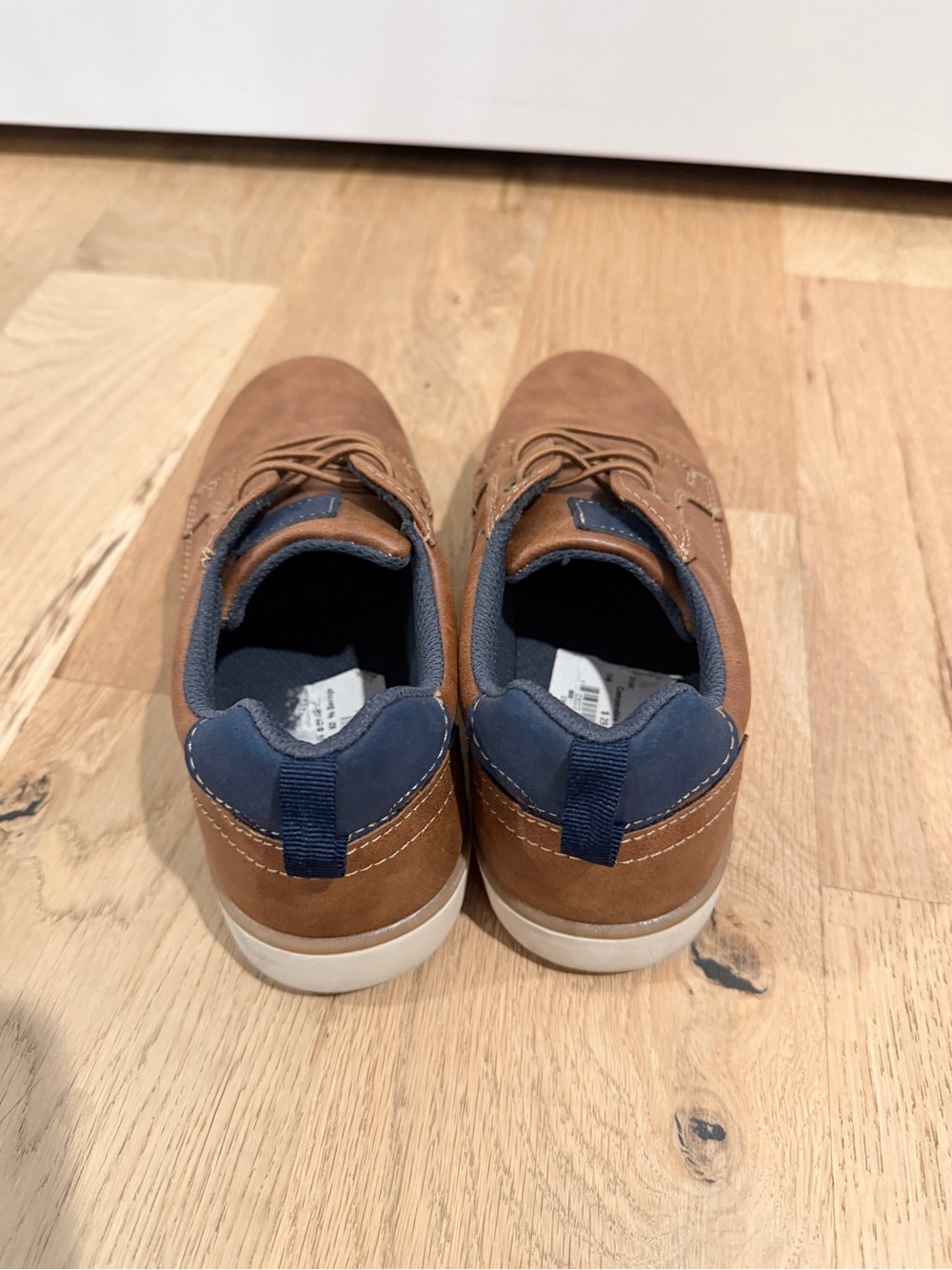 Brown Leather Lace-Up Casual Oxfords with Navy Collar - Picture 3 of 5